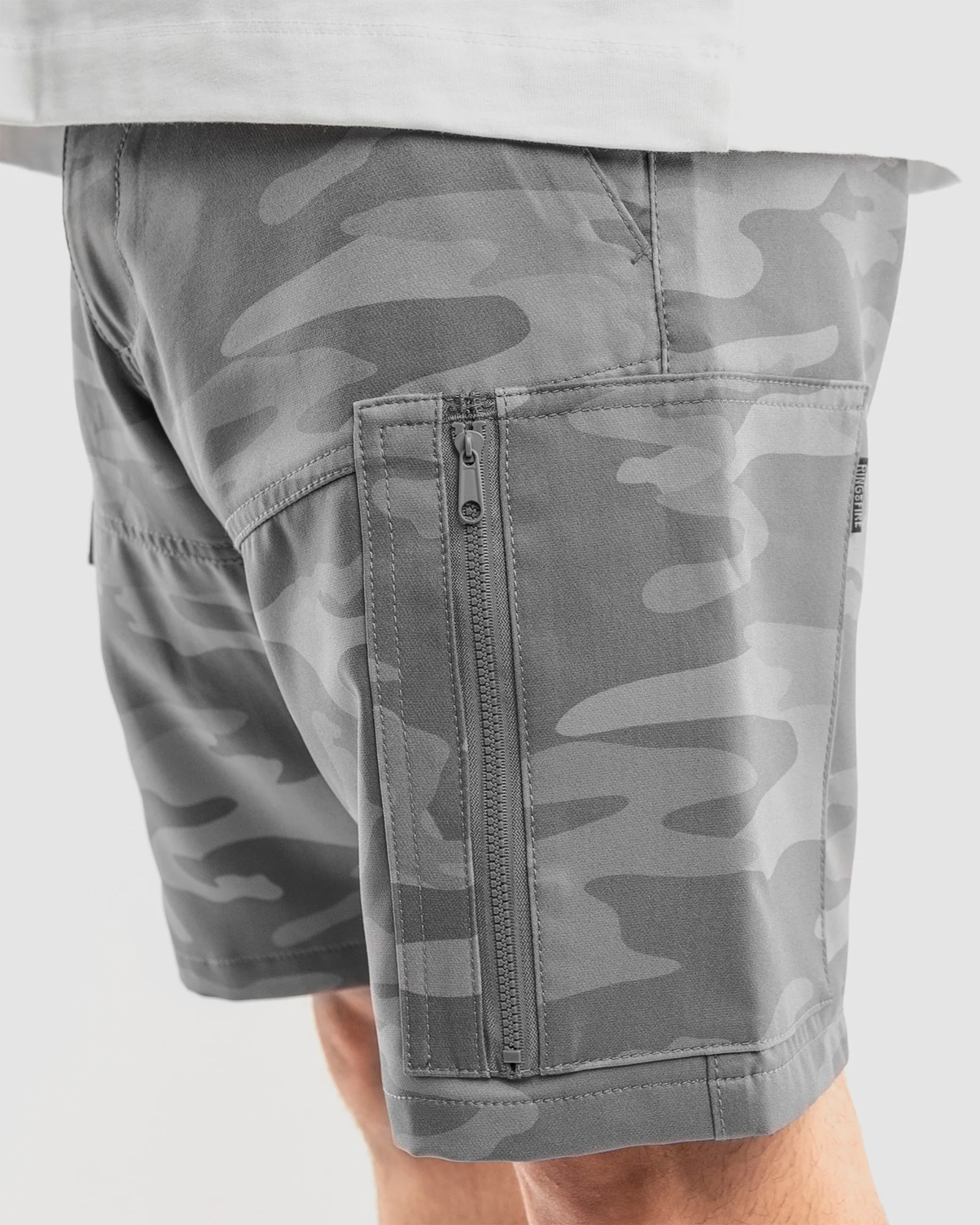 MEN'S ADINO POLY TECH CARGO SHORTS - Image 4