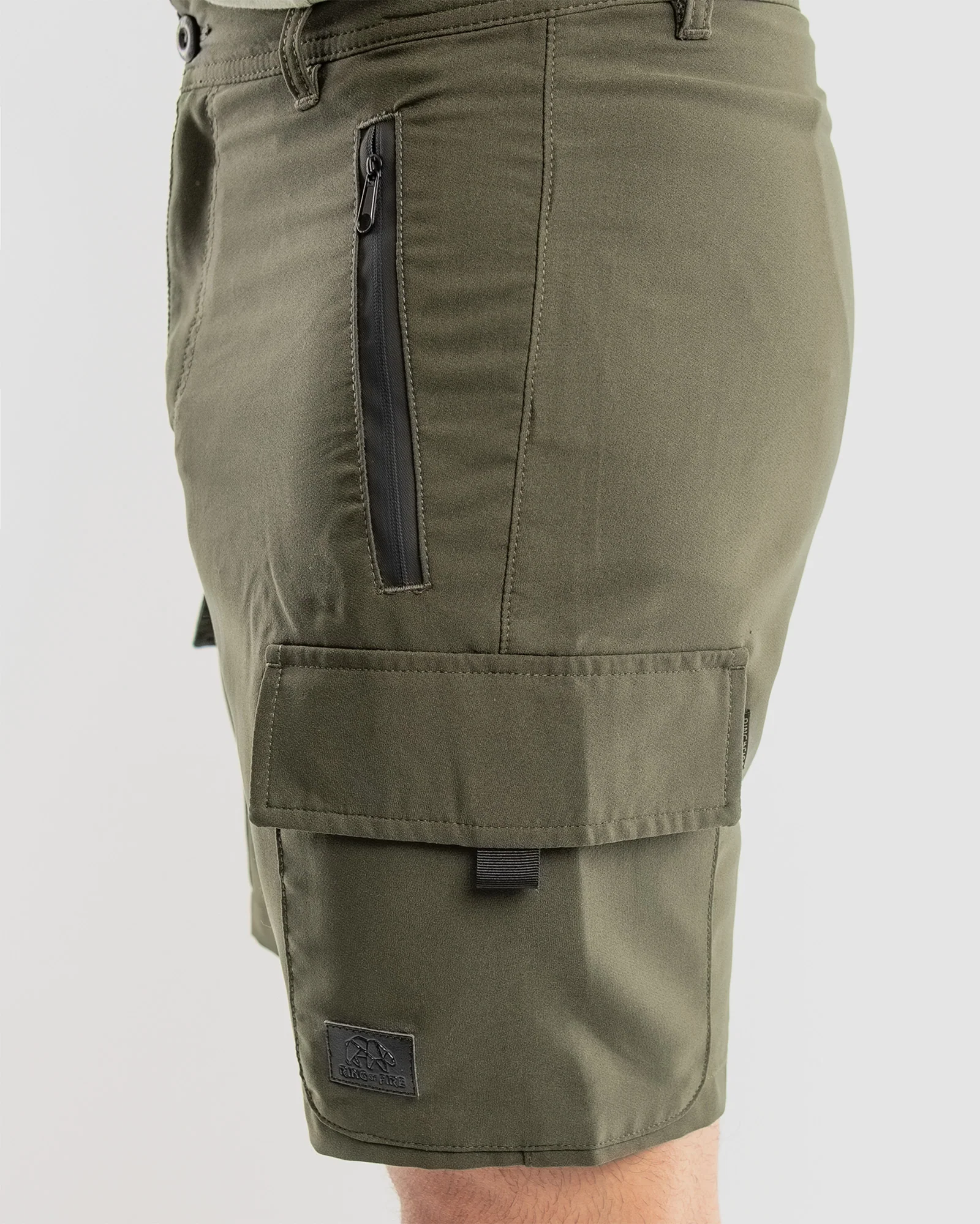 MEN'S ADLAI POLY TECH CARGO SHORTS - Image 16