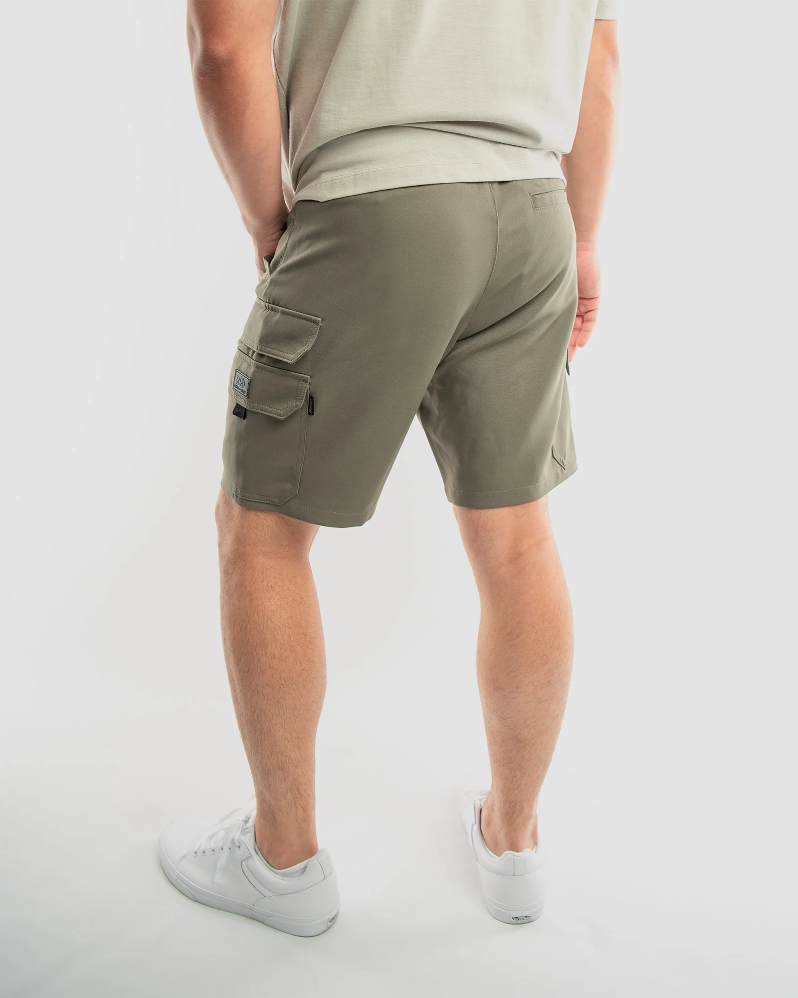 MEN'S ARES POLY TECH CARGO SHORTS - Image 11