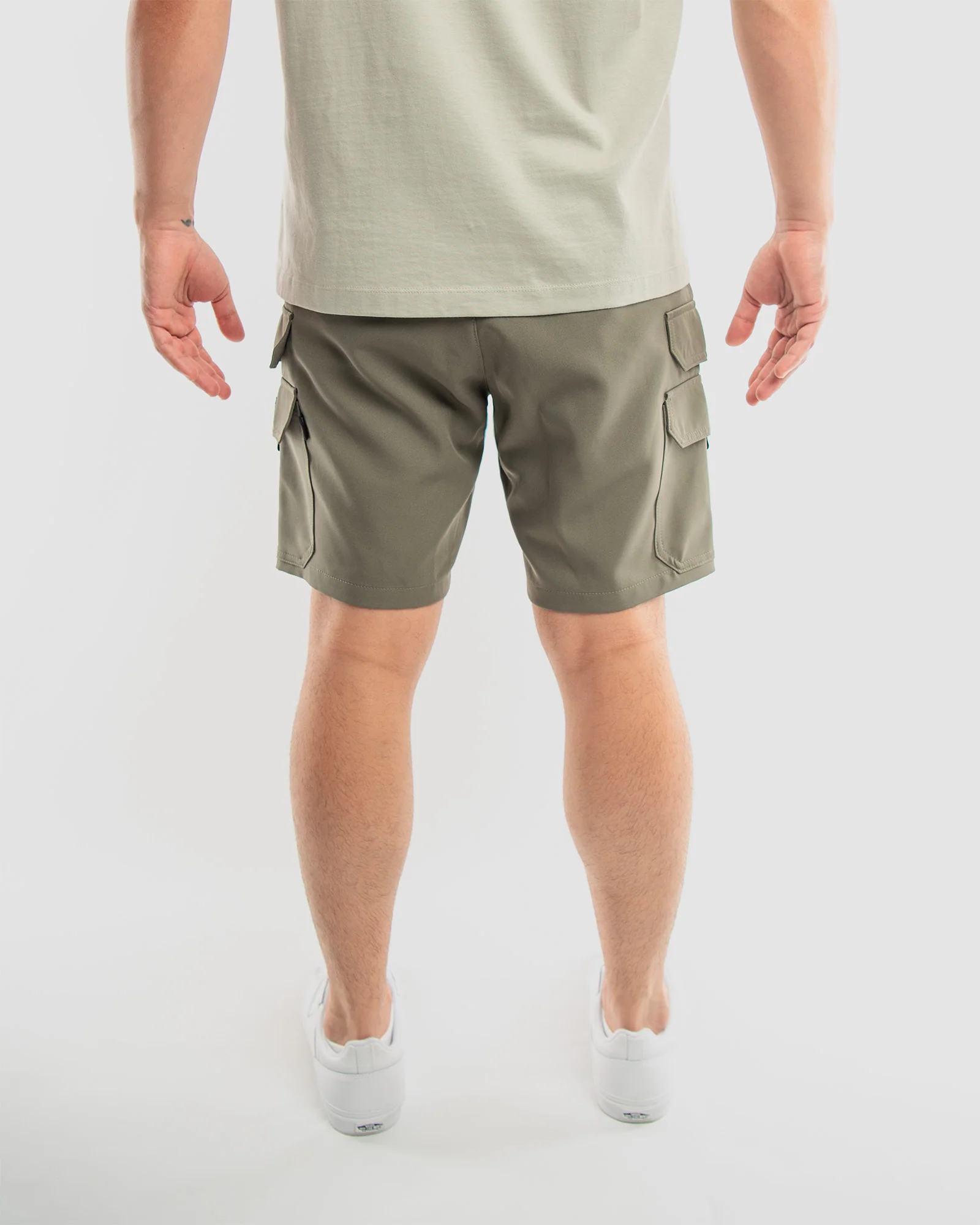 MEN'S ARES POLY TECH CARGO SHORTS - Image 12