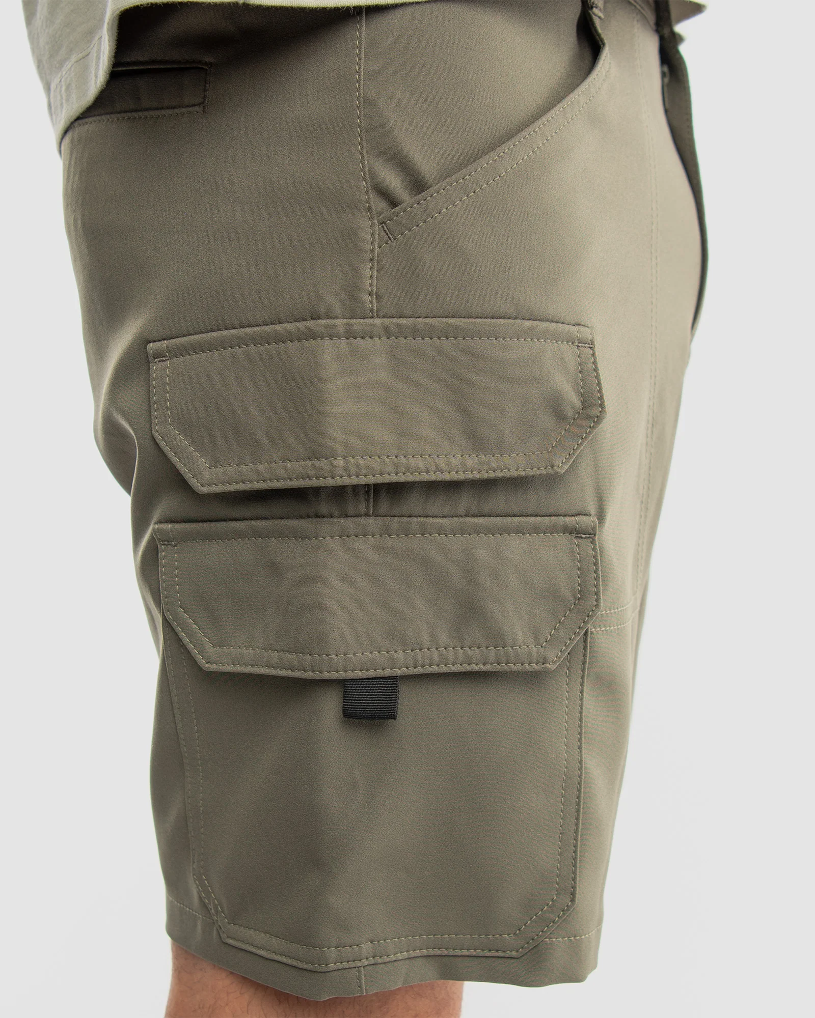 MEN'S ARES POLY TECH CARGO SHORTS - Image 9