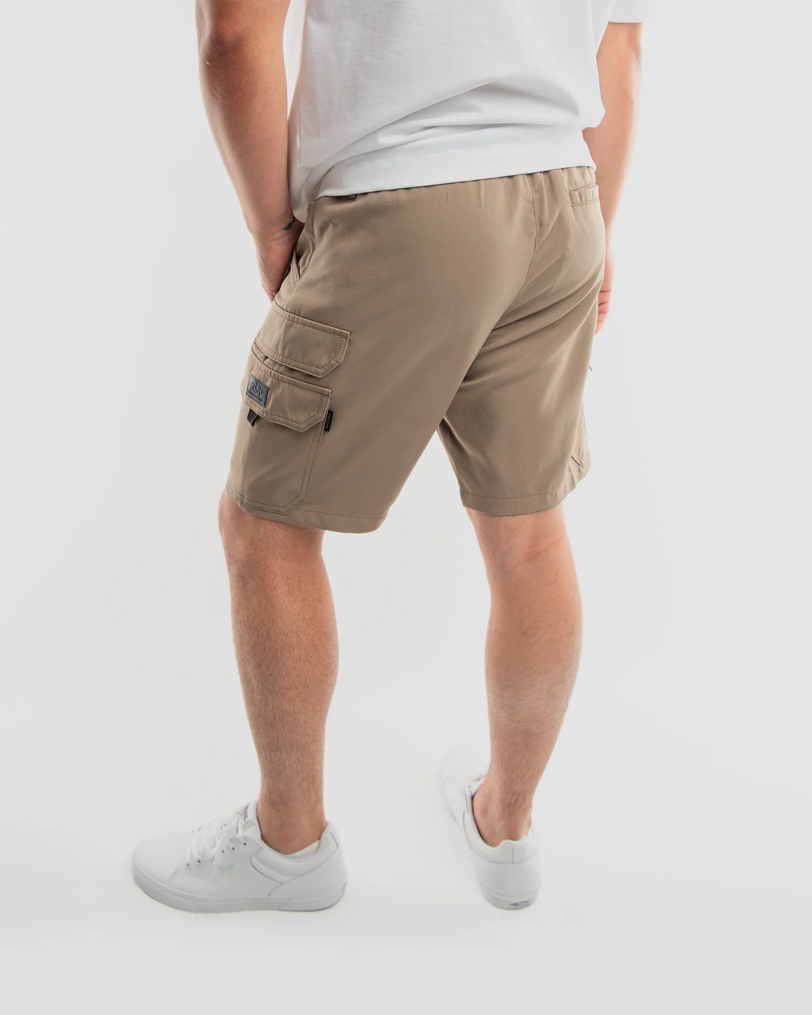 MEN'S AZZAH POLY TECH CARGO SHORTS - Image 29