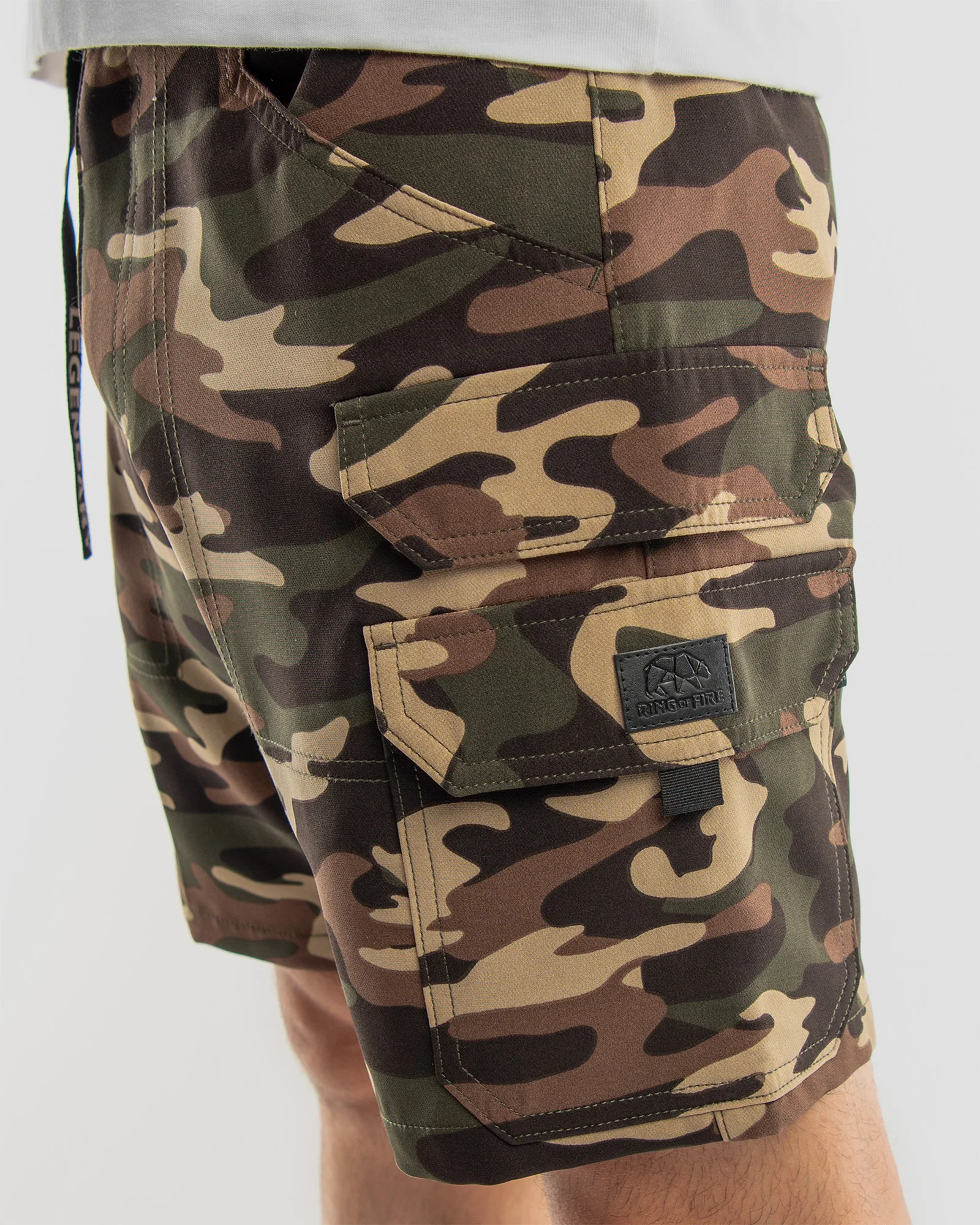 MEN'S AZZAH POLY TECH CARGO SHORTS - Image 40
