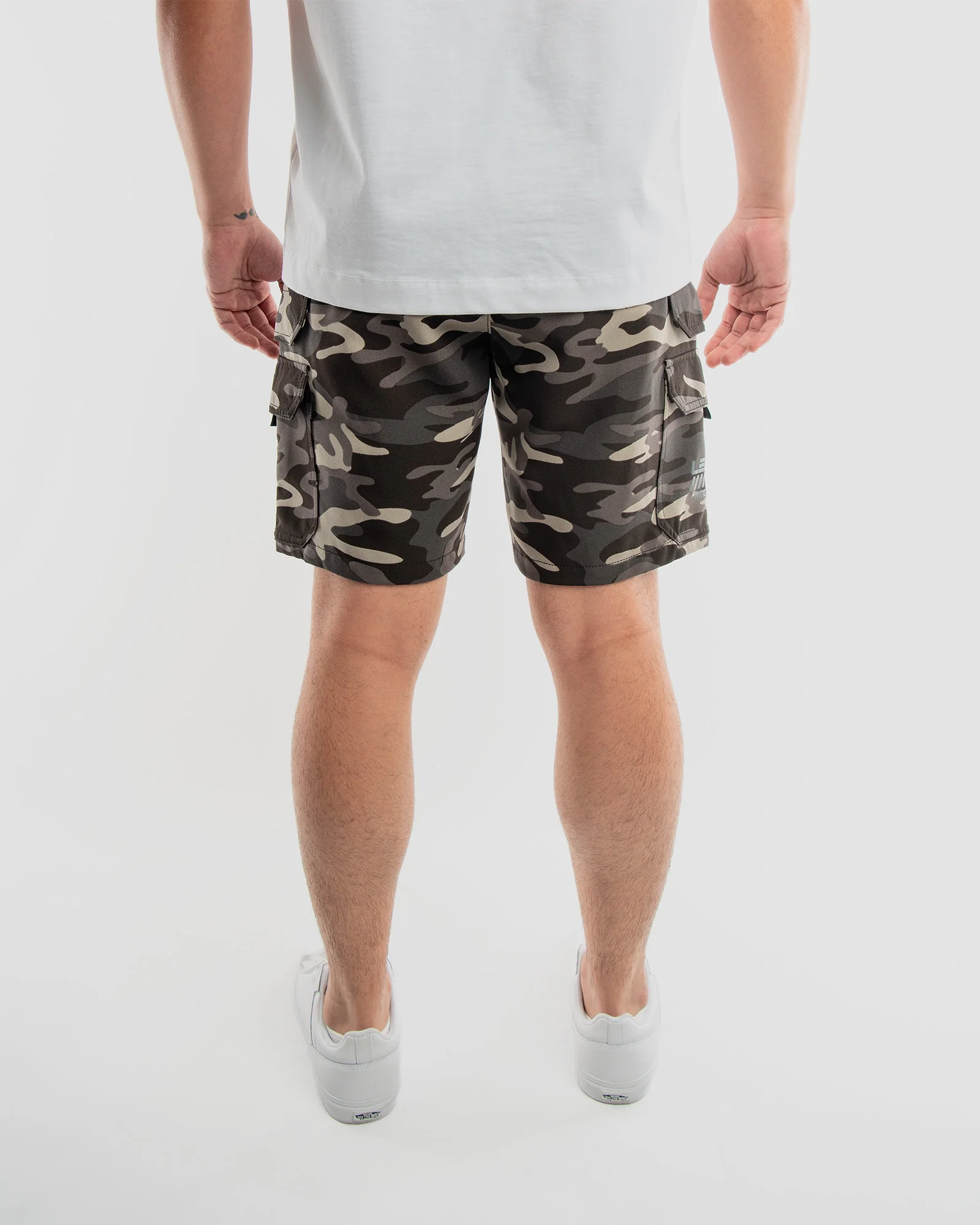 MEN'S AZZAH POLY TECH CARGO SHORTS - Image 6