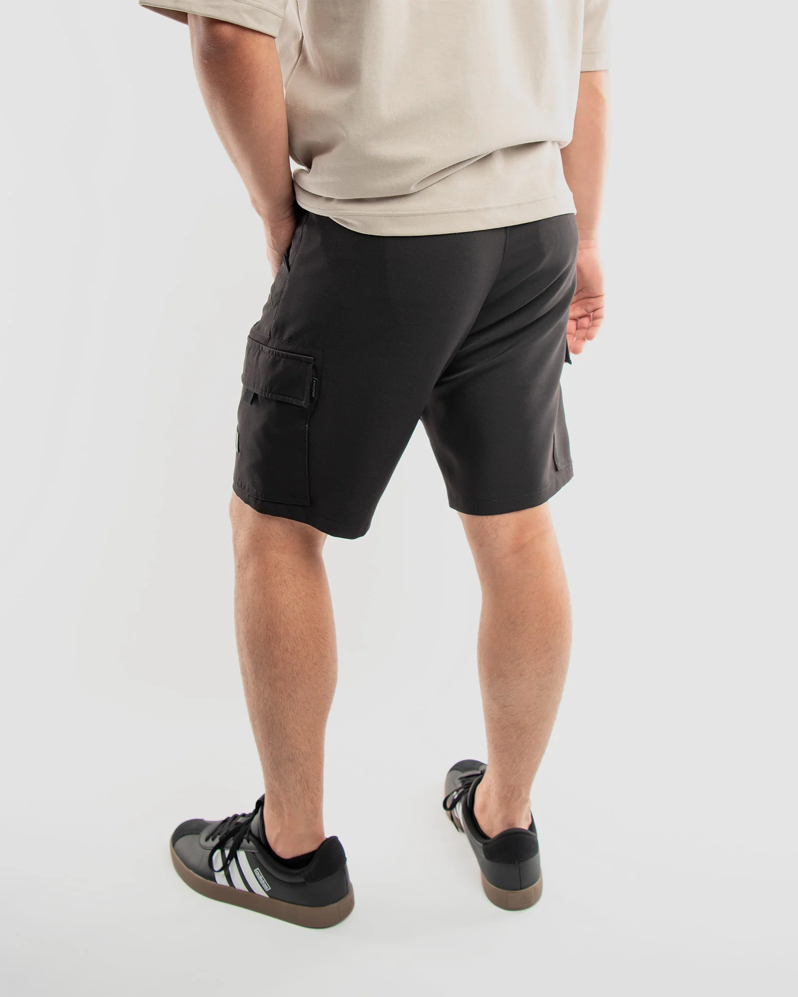 MEN'S JAZIEL POLY TECH CARGO SHORTS - Image 11