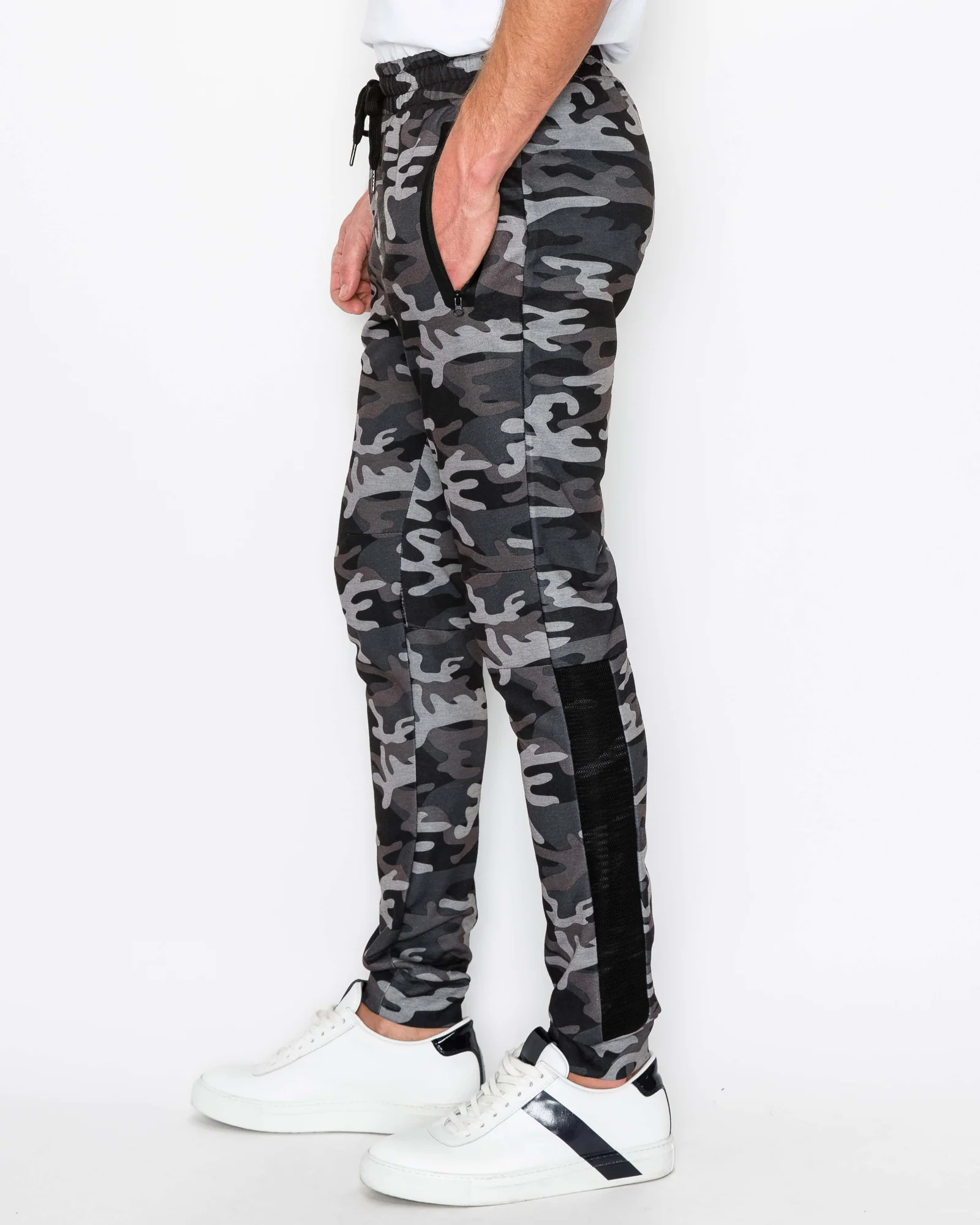 MEN'S SLATER KNIT JOGGERS - Image 17