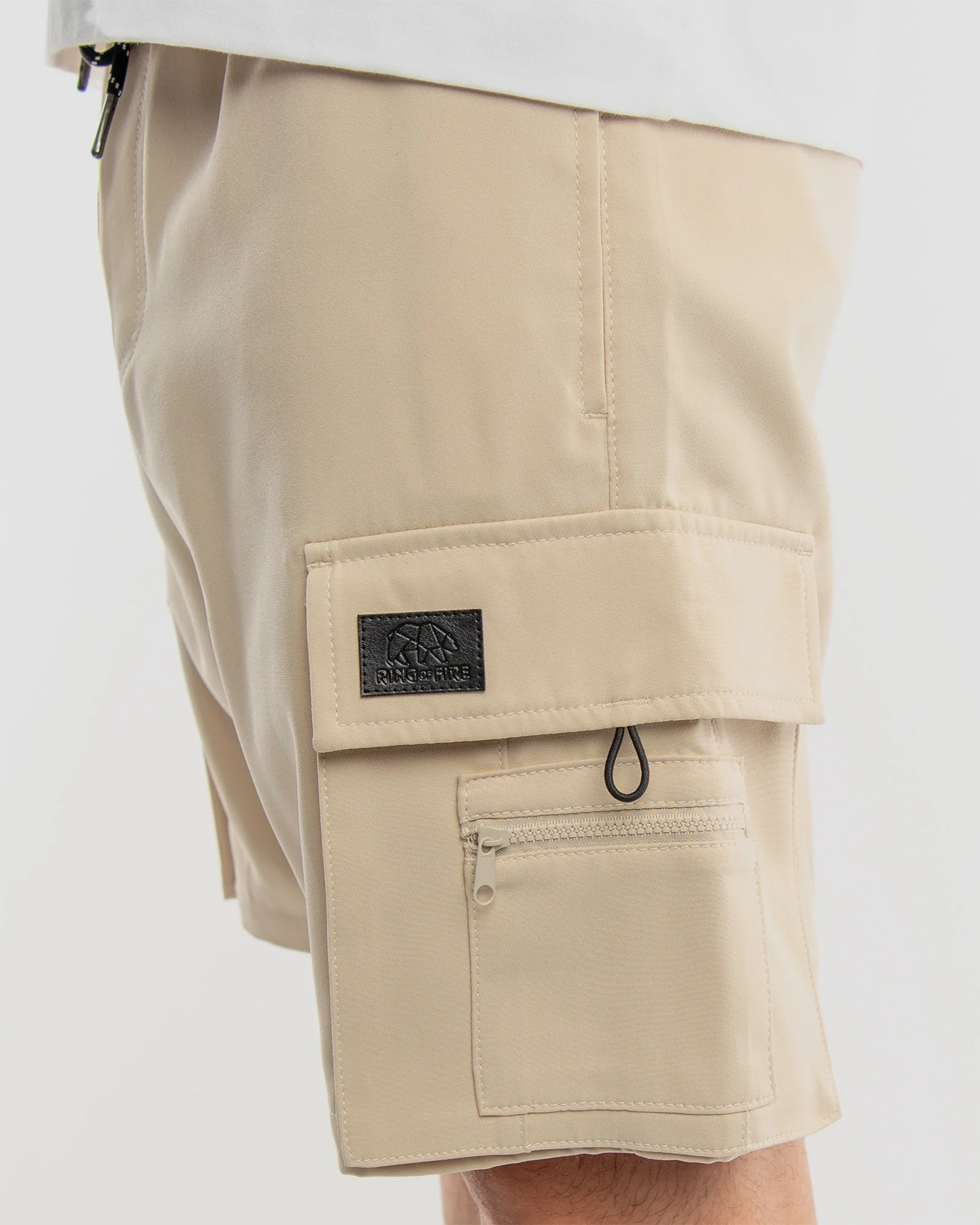 MEN'S TUMMI POLY TECH CARGO SHORTS - Image 4